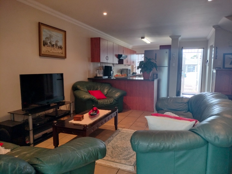 3 Bedroom Property for Sale in Tergniet Western Cape